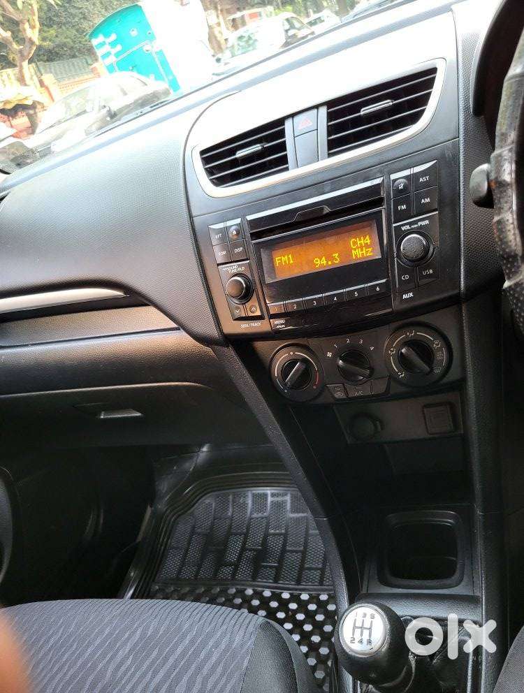 Maruti Suzuki Swift 2004-2010 Vxi With Abs, 2016