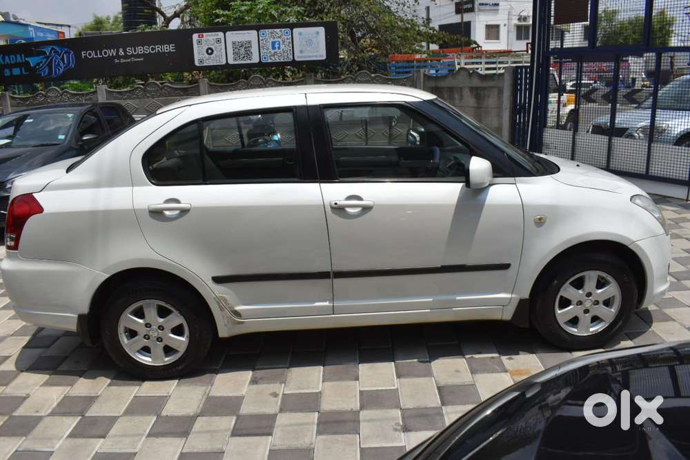 Maruti Suzuki Swift Dzire 1.3 Zxi, 2011, Petrol