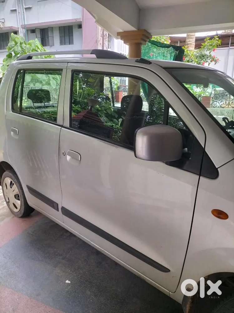 Maruti Suzuki Wagon R Petrol Manual 2010