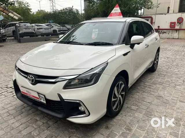 Toyota Glanza 1.2 V Amt, 2024, Petrol