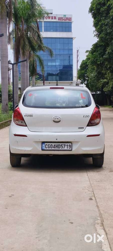 Hyundai I20 Magna, 2012, Petrol