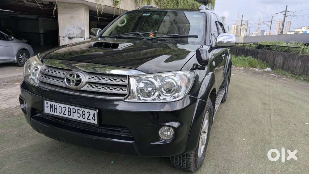 Toyota Fortuner 3.0 4x4 Manual, 2010, Diesel
