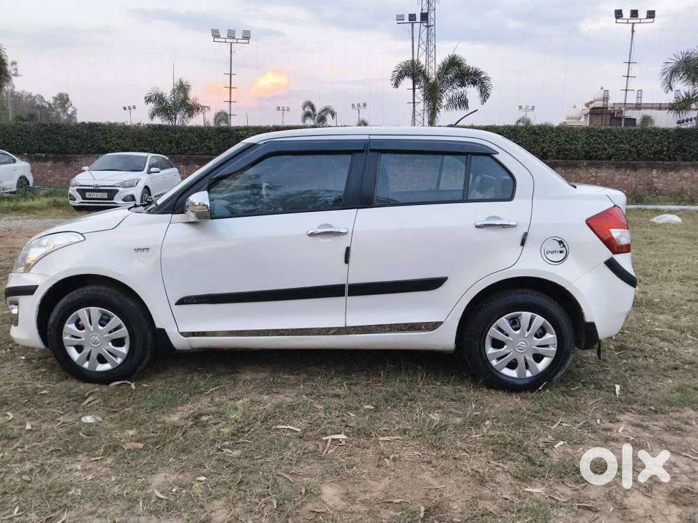 Maruti Suzuki Swift Dzire 1.2 Vxi Bsiv, 2012, Petrol