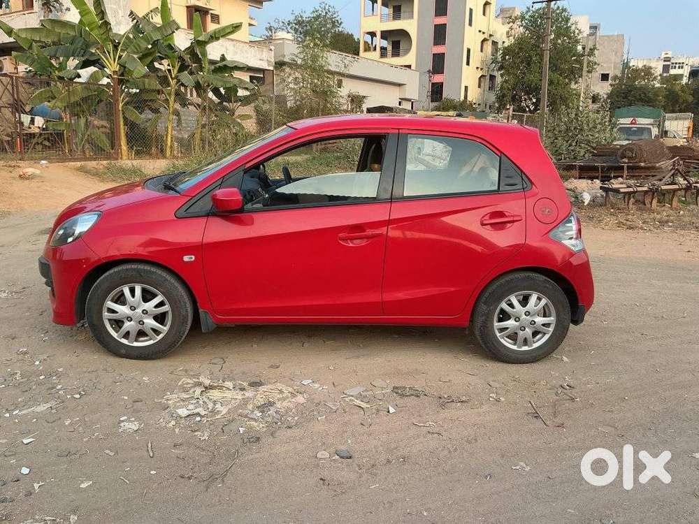 Honda Brio 2011-2013 V Mt, 2012, Petrol