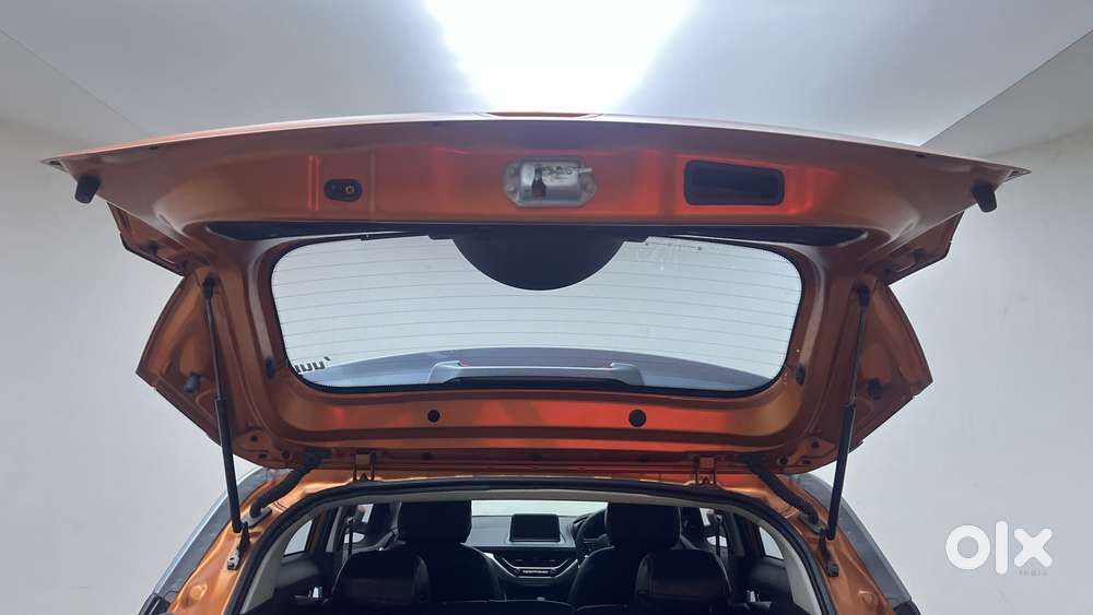 Tata Nexon 1.2 Revotron Xza Plus (l), 2018, Petrol