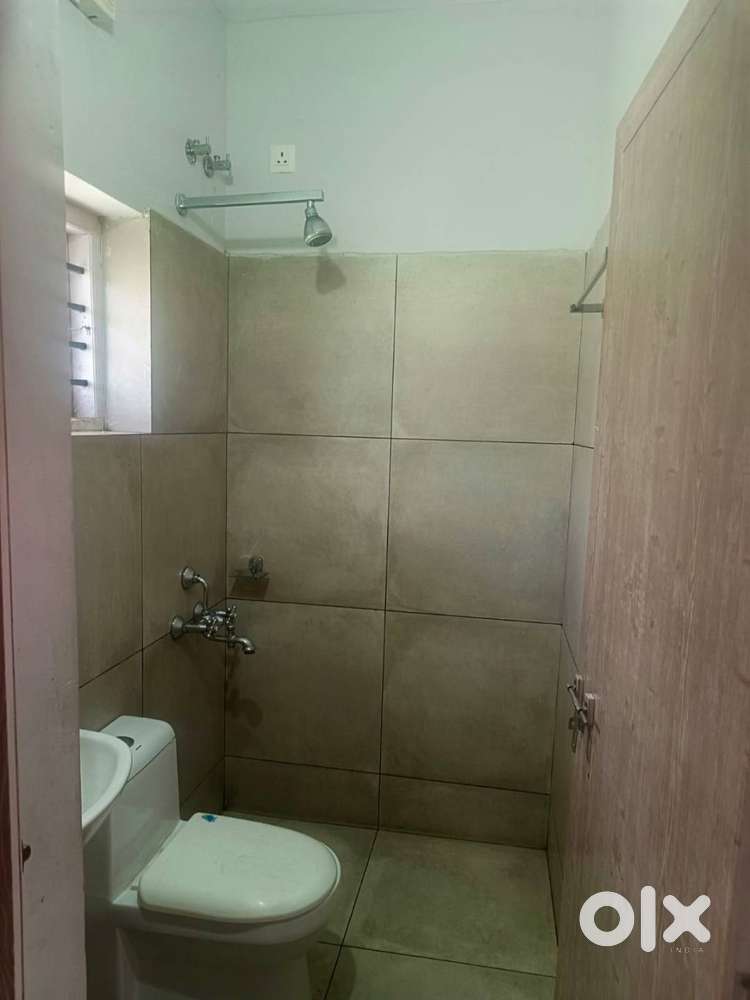 1BHK in MG Road