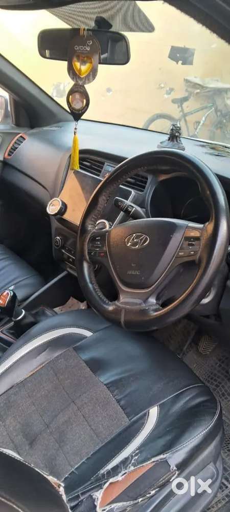 Hyundai I20 2017 Diesel 100000 Km Driven
