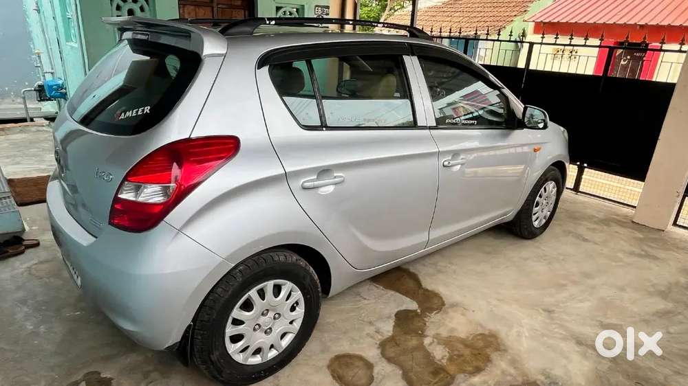 Hyundai I20 2009 Petrol 160000 Km Driven Well Maintained Ac Good
