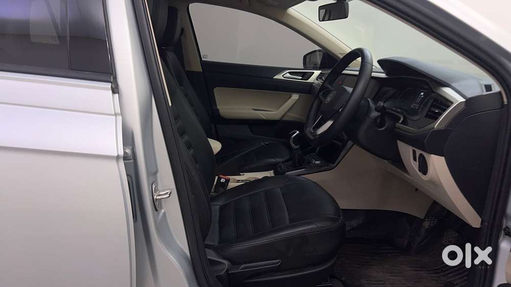 Volkswagen Virtus Highline Plus 1.0 Tsi At, 2023, Petrol