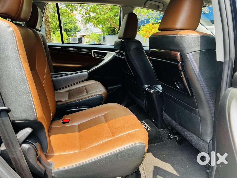 Toyota Innova Crysta 2.4 Z 7 Str, 2022, Diesel