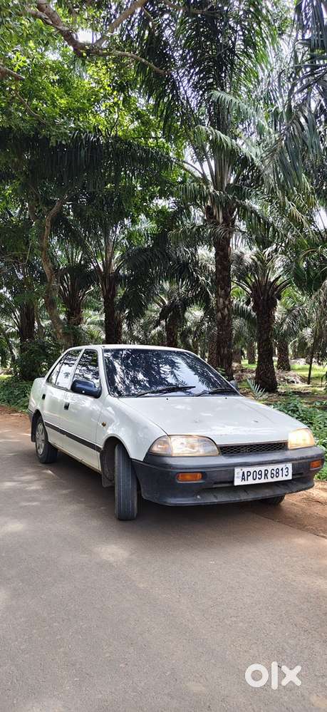 Maruti Suzuki Esteem 1997 Petrol