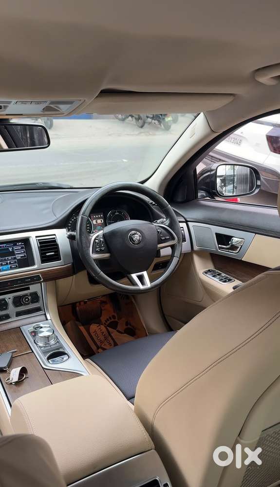 Jaguar Xf 2.0 Diesel Portfolio, 2015, Diesel