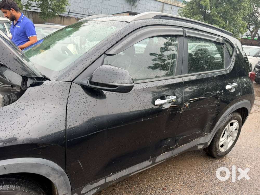 Kia Sonet 2024 Petrol Automatic