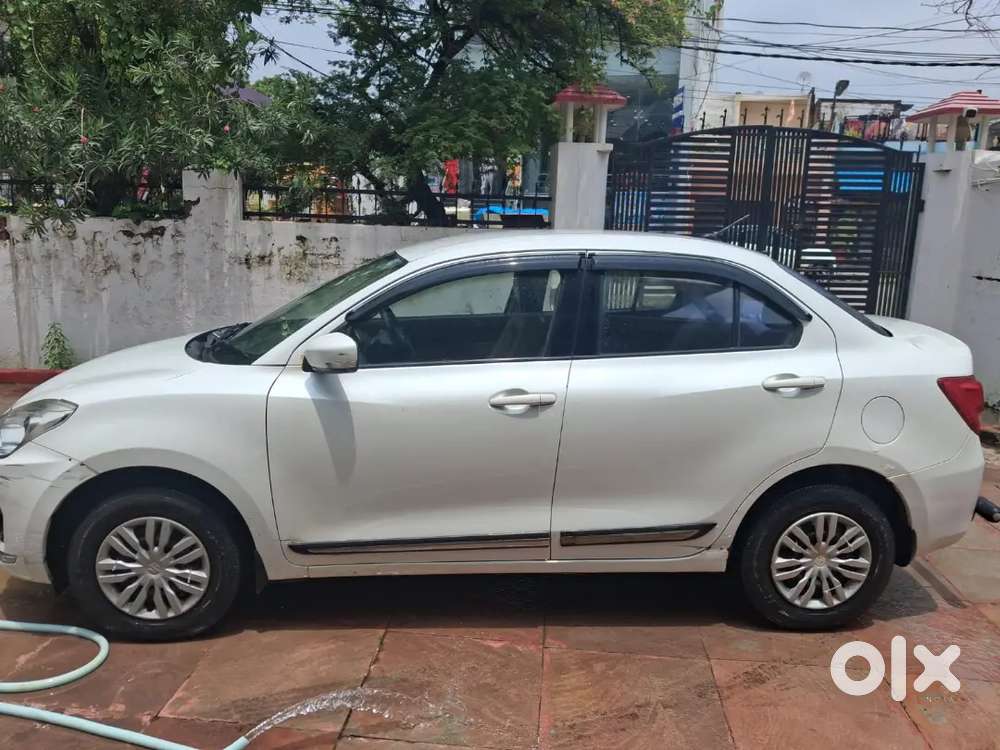 Maruti Suzuki Dzire 2017 Manual