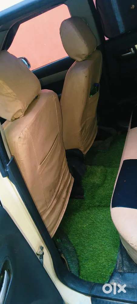 Maruti Suzuki Dzire 2011