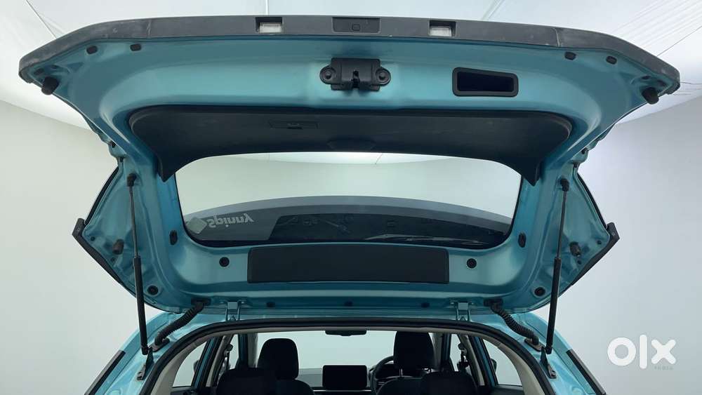 Tata Nexon Creative Plus 1.2 Revotron Petrol 7dca, 2024, Petrol