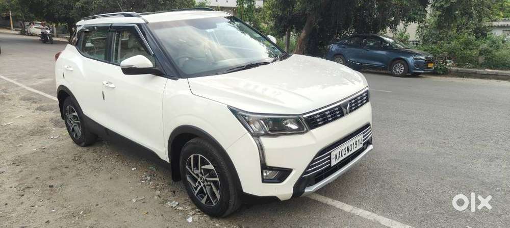 Mahindra Xuv300 W8 (o) 1.5 Diesel Amt, 2023, Diesel