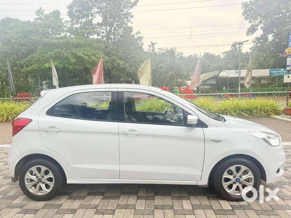 Ford Figo 1.2p Titanium Mt, 2016, Petrol