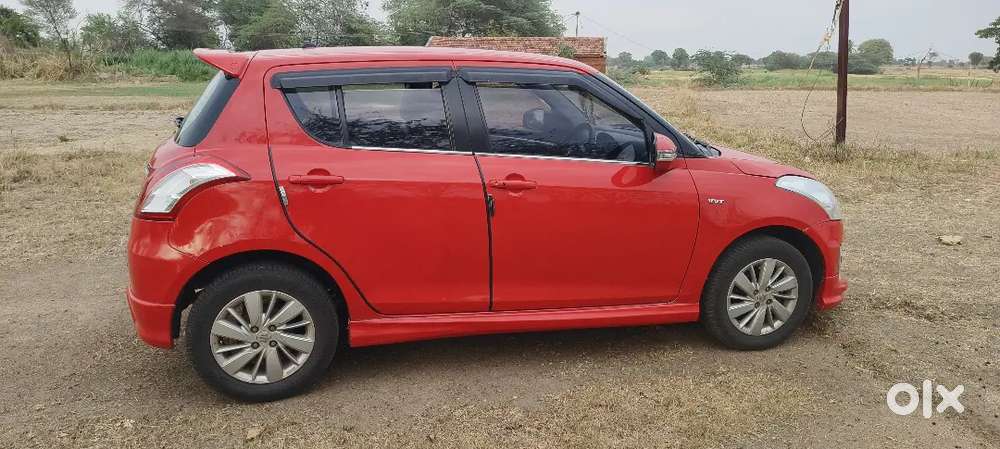 Maruti Suzuki Swift 2015