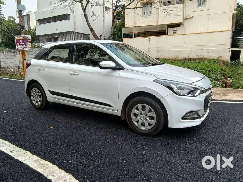 Hyundai Elite I20 Sportz 1.2 Special Edition, 2015, Petrol