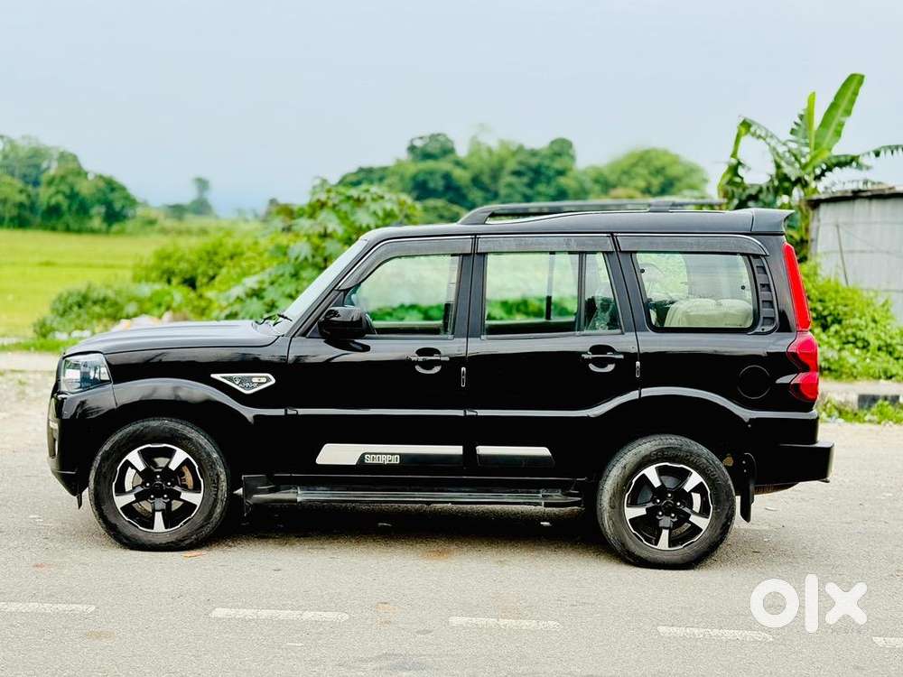 Mahindra Scorpio Classic 2023 Diesel 29000 Km Driven