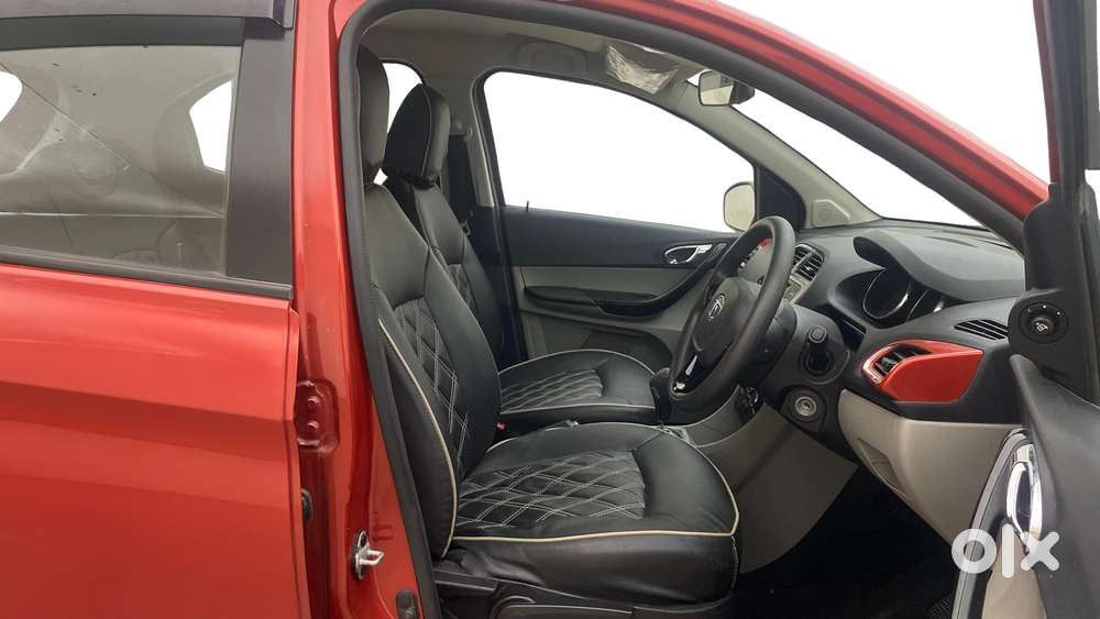 Tata Tiago 1.2 Revotron Xza, 2019, Petrol