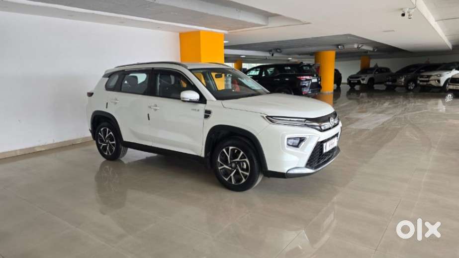 Toyota Urban Cruiser Hyryder 1.5 S Hybrid, 2023, Petrol