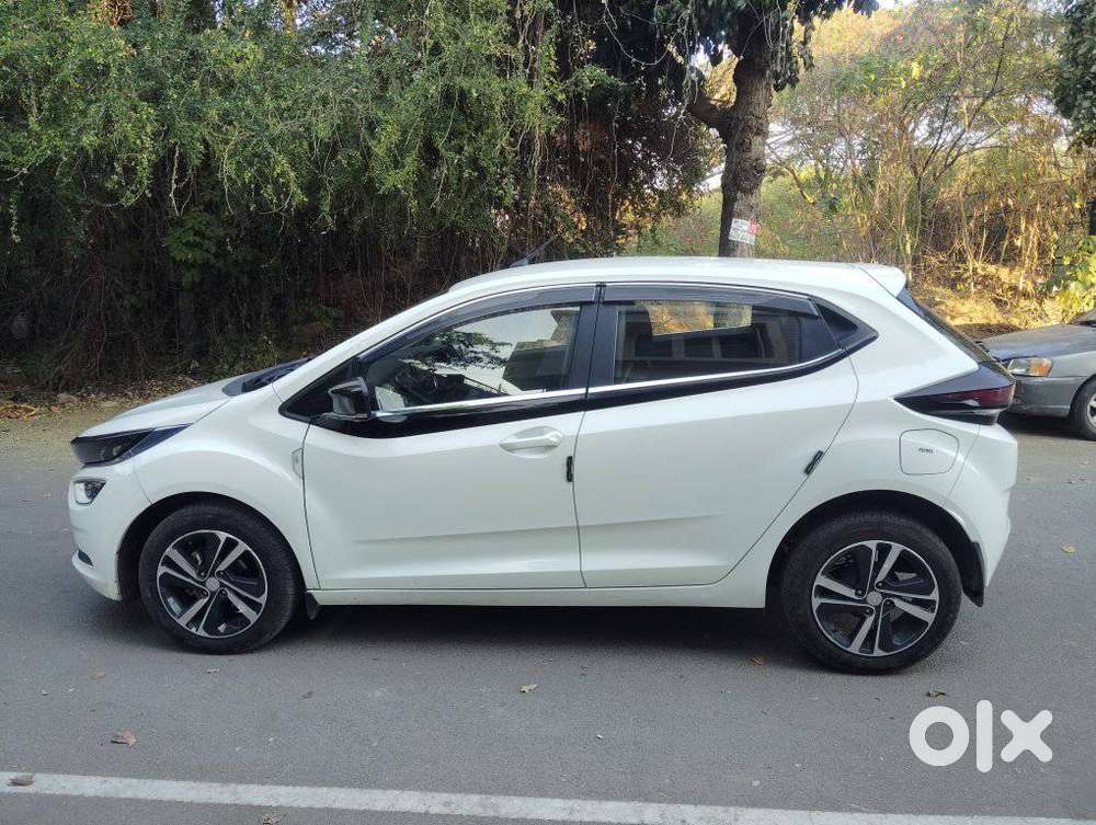 Tata Altroz 1.2 Xz Plus Petrol, 2023, Petrol