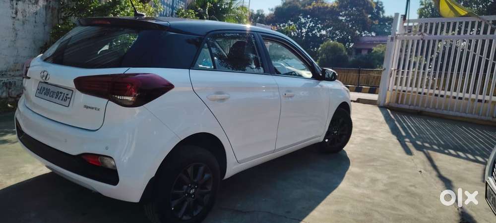 Hyundai I20 Sportz Plus, 2019, Petrol