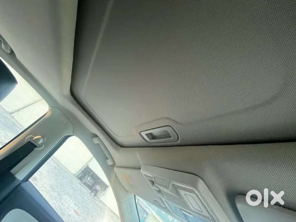 Tata Altroz 1.2 Plus 2023 Manual