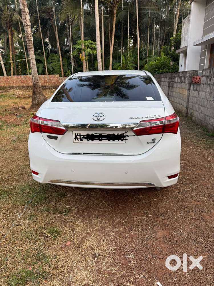 Toyota Corolla Altis Diesel 2015