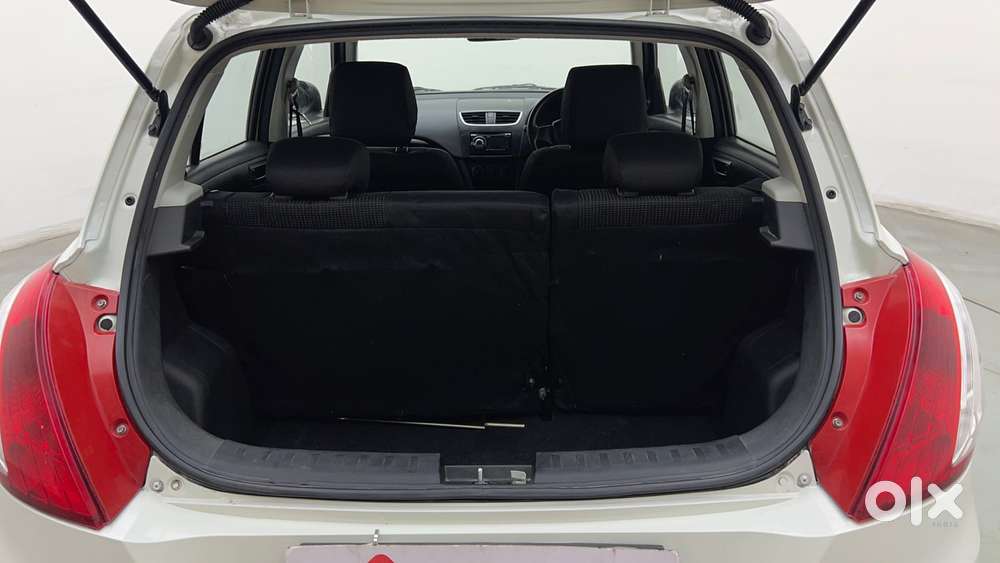 Maruti Suzuki Swift 1.2 Lxi (o), 2016, Petrol