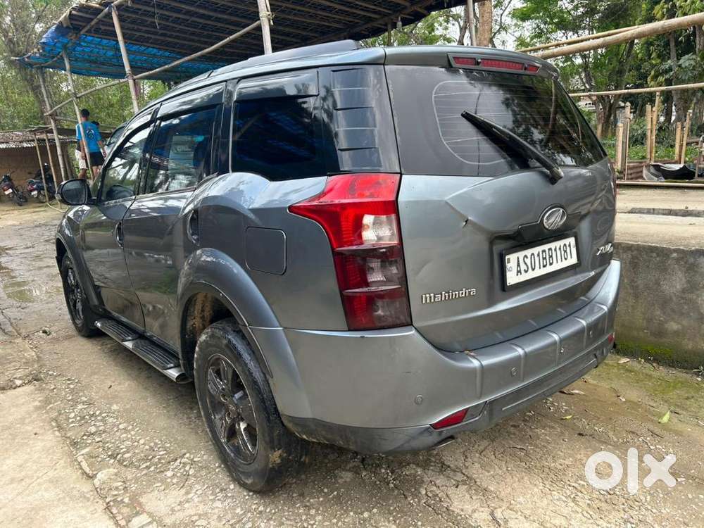 Xuv500 W8 Original Paint Non Accidental Excellent Condition