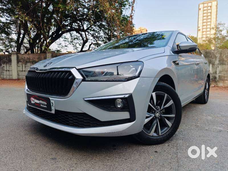 Skoda Slavia Style 1.0l Tsi At, 2023, Petrol