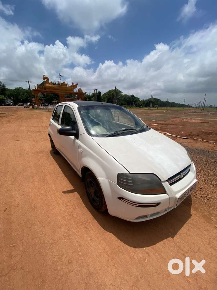 Chevrolet Aveo 2012 Petrol 68000 Km Driven