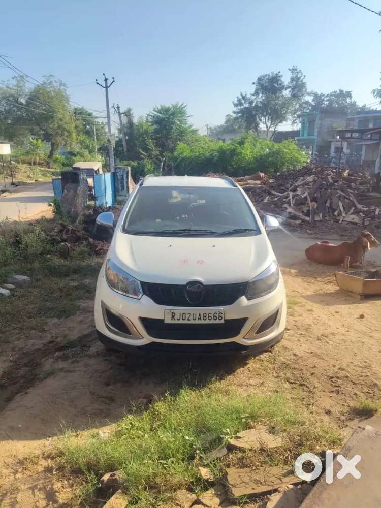 Mahindra Marazzo Diesel 2019
