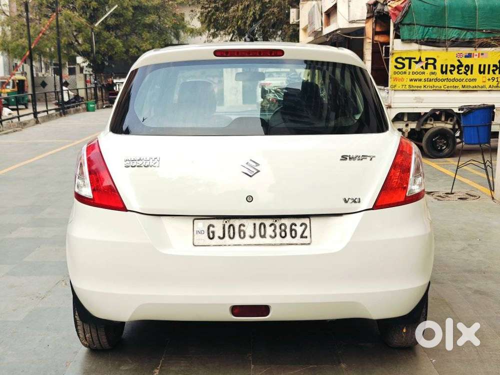 Maruti Suzuki Swift Vxi + Manual, 2016, Petrol