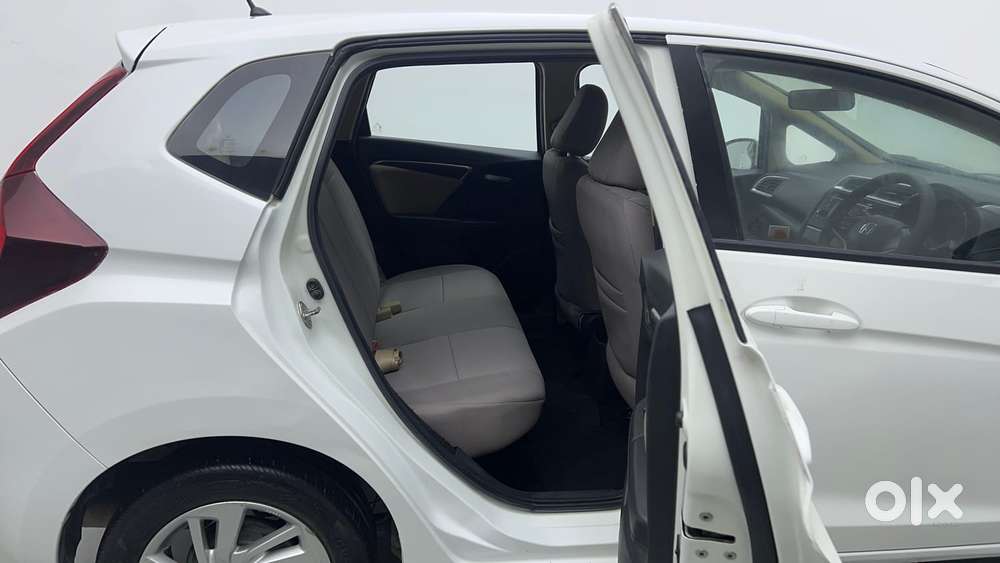 Honda Jazz V At I-vtec, 2015, Petrol