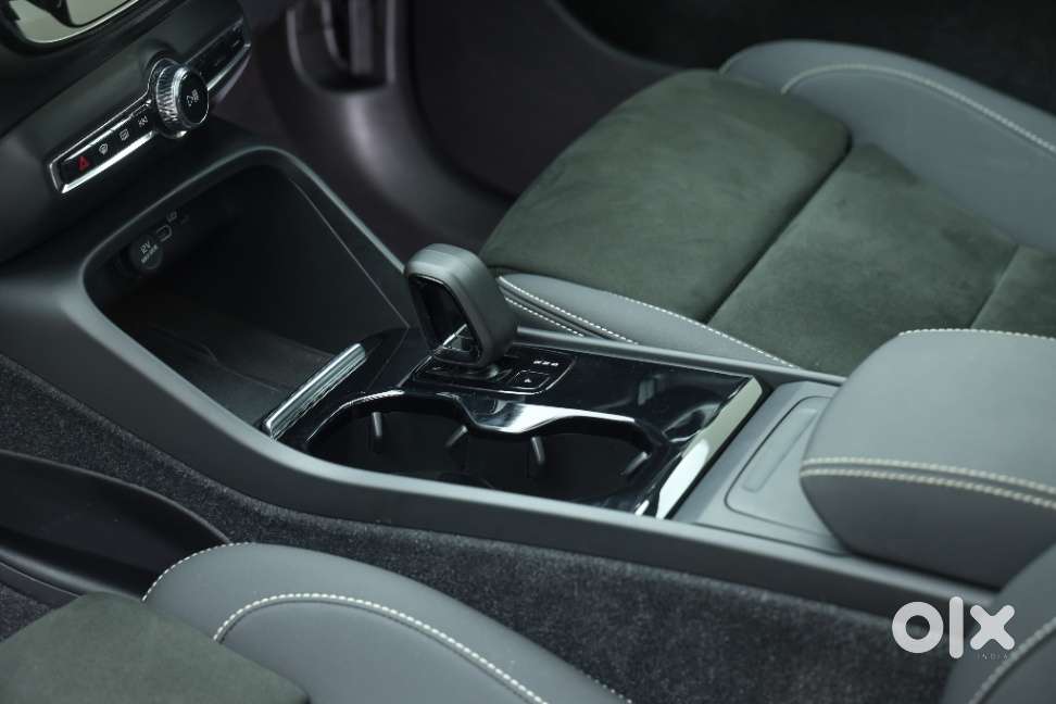 Volvo Ex40 Core, 2024, Electric