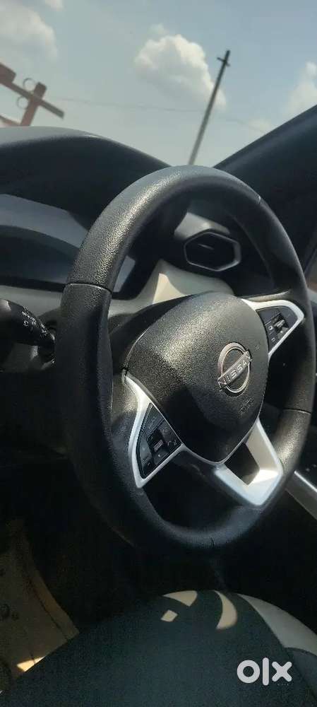 Nissan Magnet