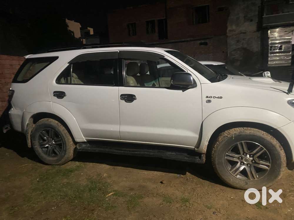 Toyota Fortuner Diesel 4x4 2012