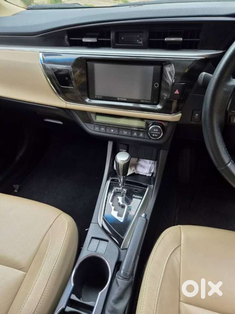Toyota Corolla Altis Vl, 2016, Petrol