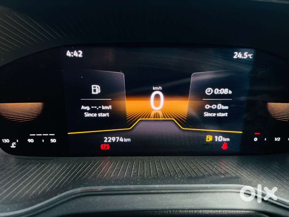 Skoda Kushaq 1.0 Tsi Style, 2022, Petrol