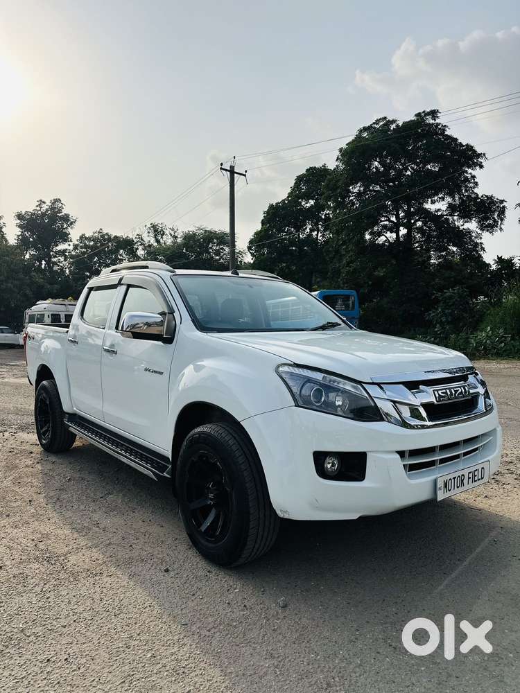 Isuzu V-cross Z 4x4 Mt, 2017, Diesel