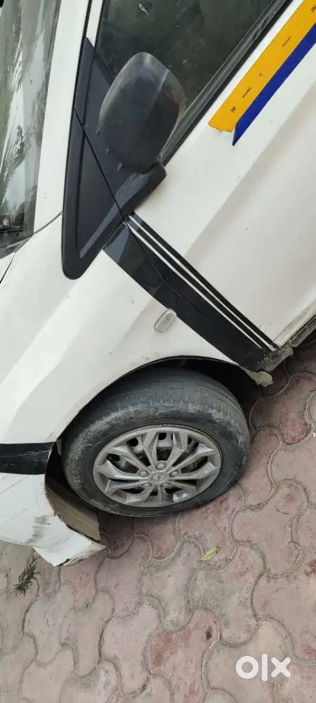 Honda Amaze 2017 Cng & Hybrids 320000 Km Driven