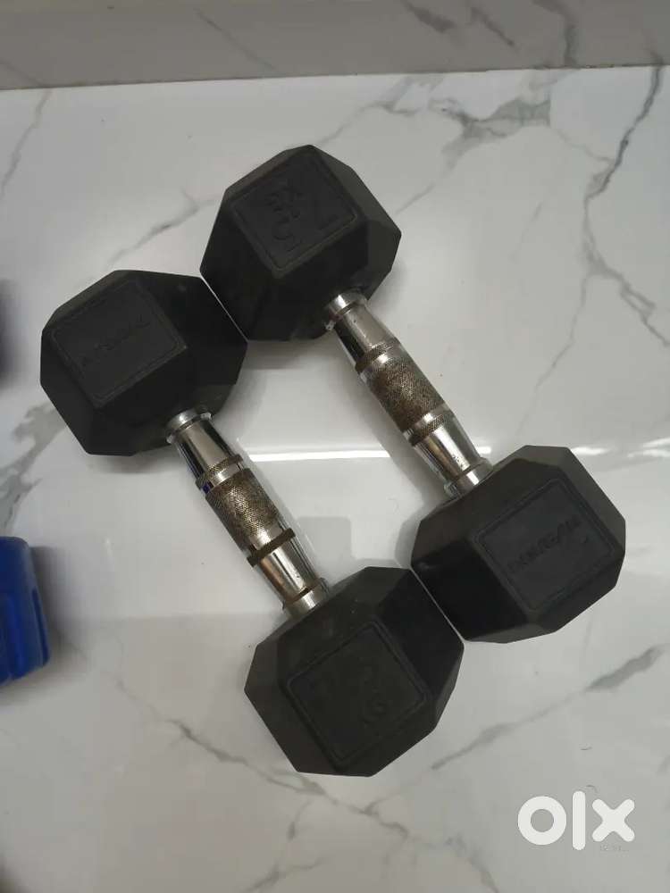 7.5 kg Dumbells set of 2