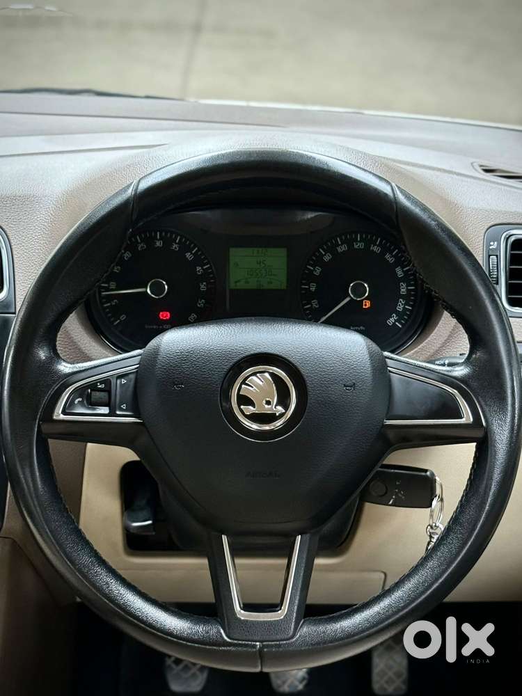 Skoda Rapid Ultima 1.6 Tdi Elegance, 2013, Diesel