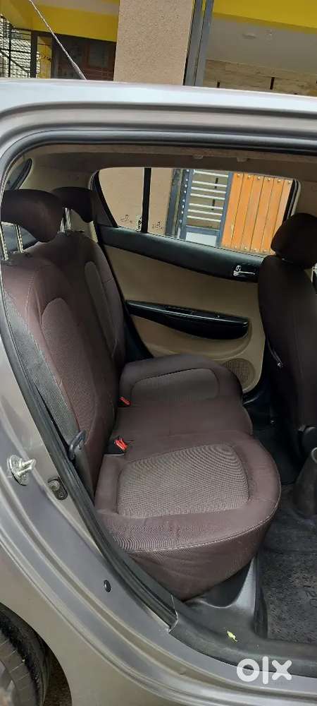 Hyundai I20 Sports Abs With Air Bag Mint Condition Manual
