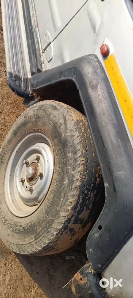 Force Cruiser 14 Seater Diesel Gadi