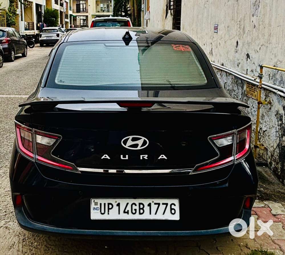 Hyundai Aura Sx 2024